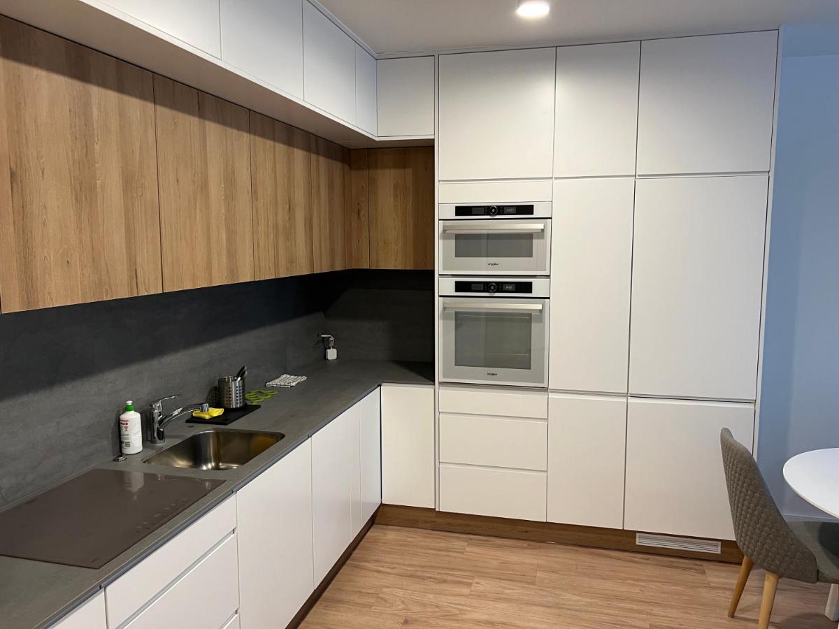Apartament Mieszczanski Klima-Parkigfree2X-Netflix-Youtube Wroclaw Luaran gambar